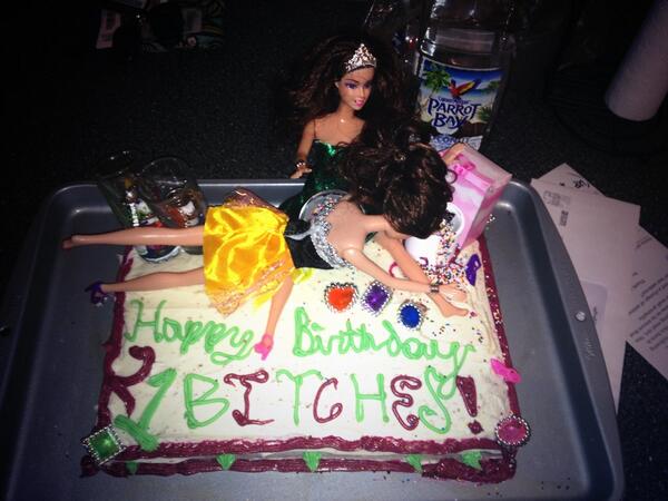 emililywake's tweet image. I am crazy proud of this #DrunkBarbieCake  I'm so glad I made it for @annafowlkes and @Justine_Marie92 's 21st!