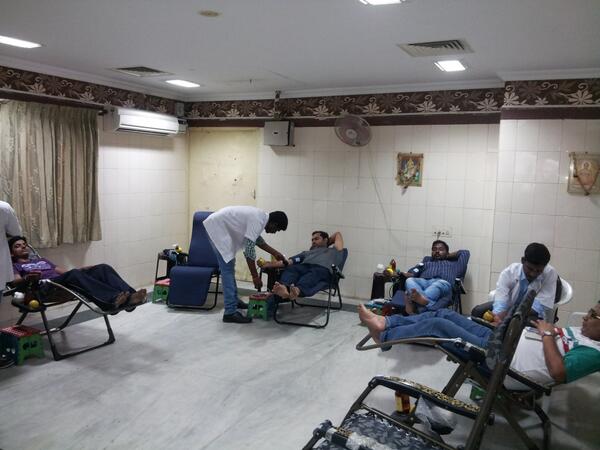 consteltrust's tweet image. Great response we had around 100 blood donors and over 130 walk ins for dental check-up. Thanks to all the donors.