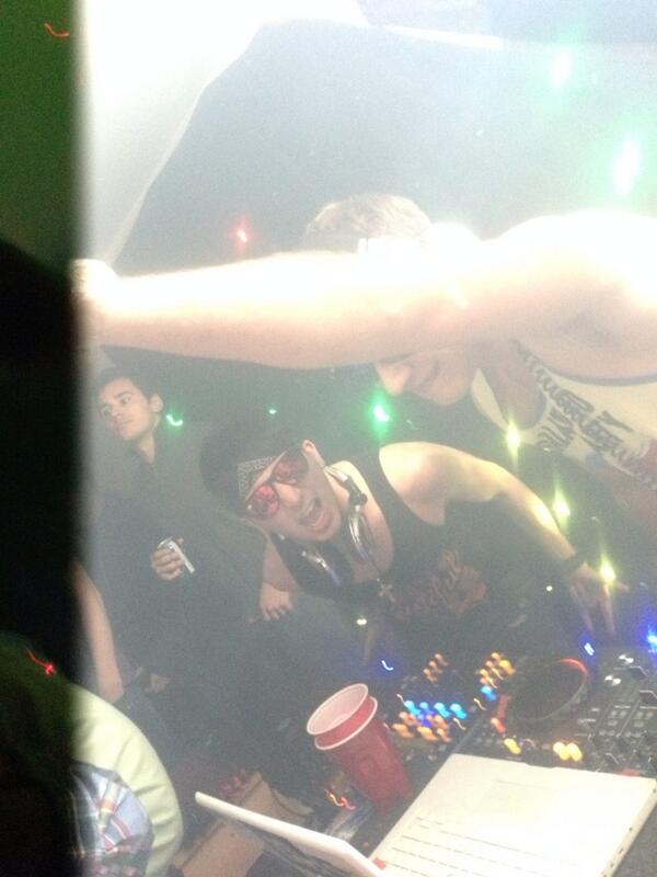 PSU_ImShmacked's tweet photo. My boys know how to turn up http://t.co/z773xMcUVZ