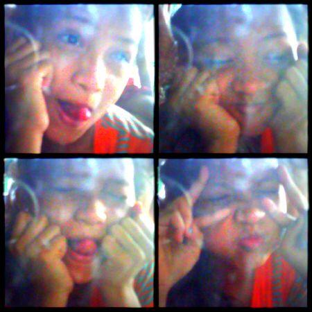 clickonelocca's tweet image. have a gud trip☺ xd #webcamtoy