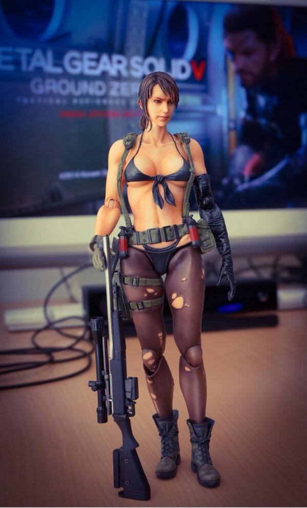 Habrá figuras coleccionables de Metal Gear Solid V BeZn9X1CEAAeHb3