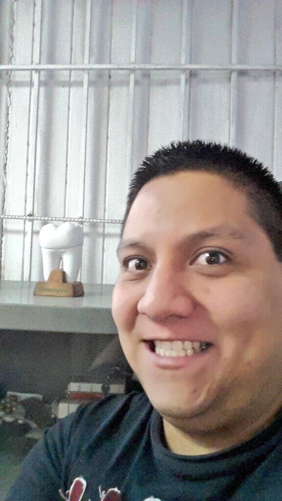 Aqui con el dentista :D