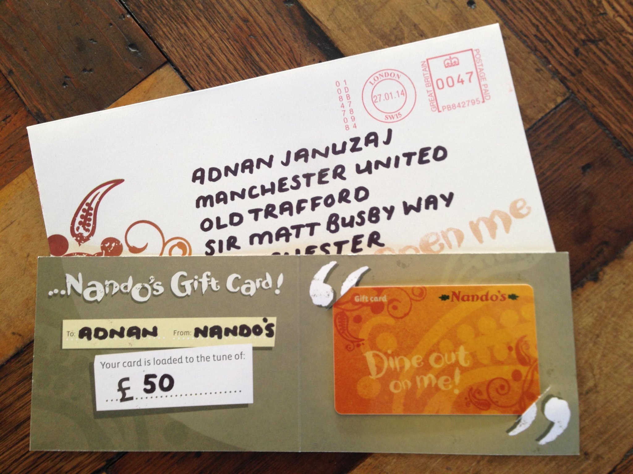 Be_Fd_iIIAAGSLT.jpg:large