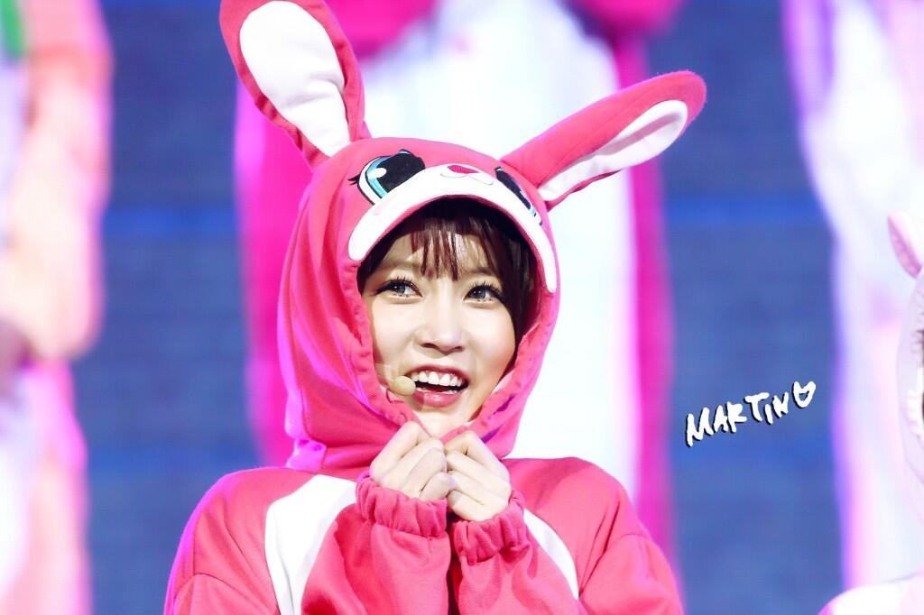 Be_TgeNCcAA_gY7.jpg:large