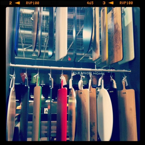 Dutchdeluxes's tweet photo. Paris loves our platters!!! http://t.co/YkaR0oOPKV