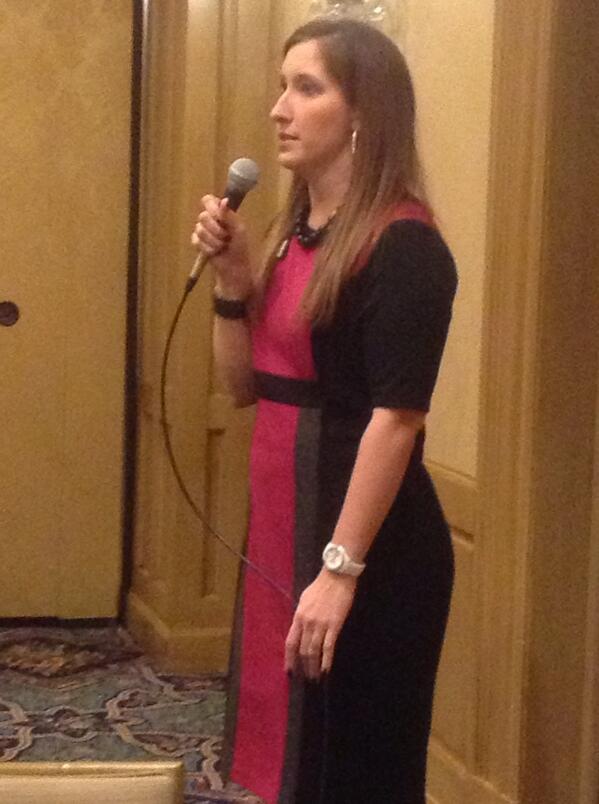 Hugs_careers's tweet image. @troymiworks mgr @Jen_Llewellyn promoting #oaklandcounty mi works services to #oaktech group @townsendhotel