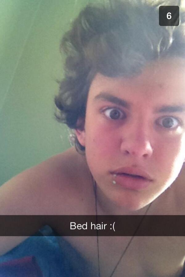 RandomSnapBot tweet picture