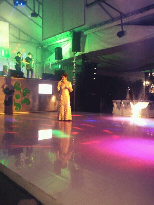 musical_vision's tweet image. cesy casanova la dama de la comedia