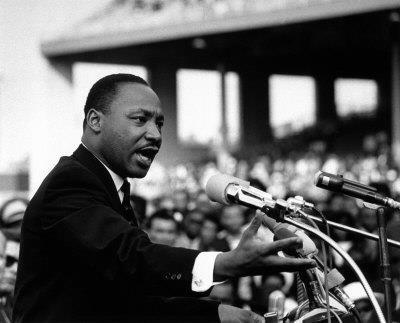 MarYAventuras's tweet photo. Dr. Martin Luther King Jr. had a dream What is your dream? http://t.co/NhFnkypbOF