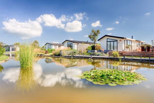 #BlueMonday Wij wensen onze Twitter volgers een hele gezellige maandag!