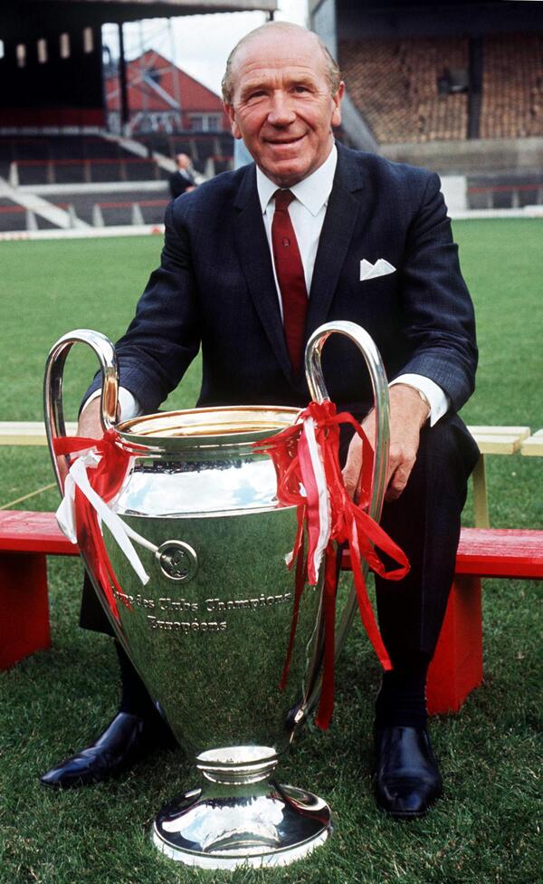 ManUtd's tweet photo. On this day 20 years ago, former #mufc manager Sir Matt Busby sadly passed away. We will never forget him. http://t.co/arcPMko2oa