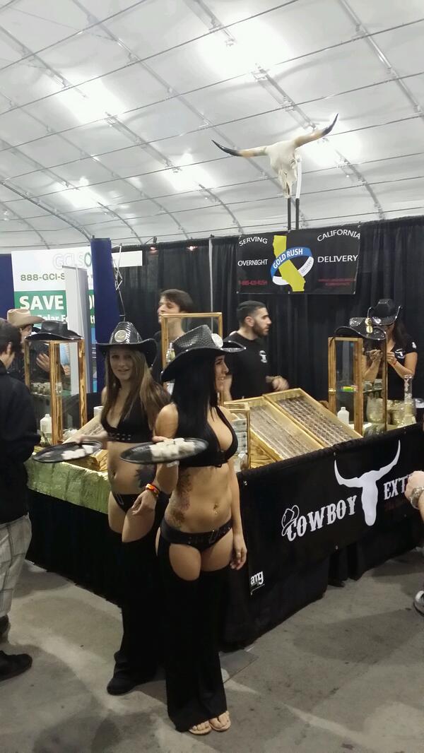 GOLDRUSHDELIVER's tweet photo. @hempcon #goldrushdeliver #cowboyextracts # http://t.co/UjBI4zdlLb