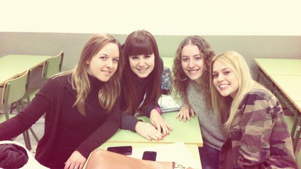 mickeyxark's tweet image. OLE MIS CHICAS! MENUDO GRUPO DE GUAPAS! ORGULLOSISIMO DE #APRAM @paulacamacho77 #AndreaArenal #AndreaColoma #Rosario