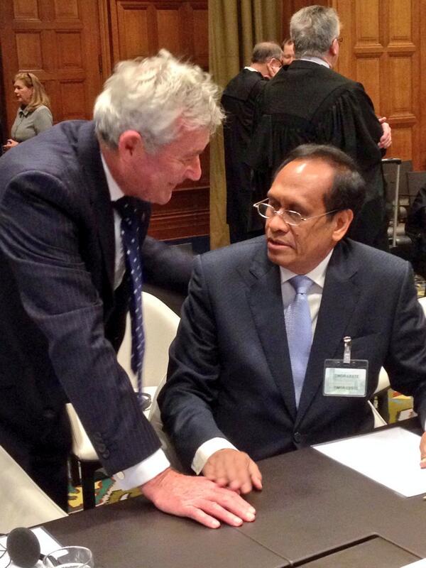 MaryGearin's tweet photo. Lawyer Bernard Colleary with East Timor delegation trying to get material seized in raids on his office #ICJ http://t.co/n33bqSC3Dr