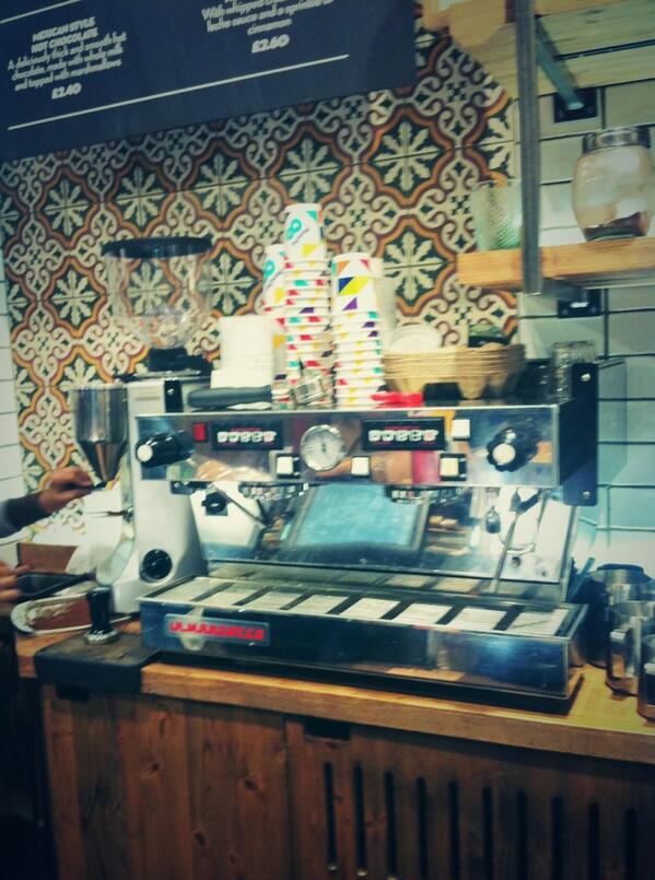 Ponchono8's tweet image. Rosetta (AKA Rose) made 1419 coffees last week. She is ready for more. #javapower