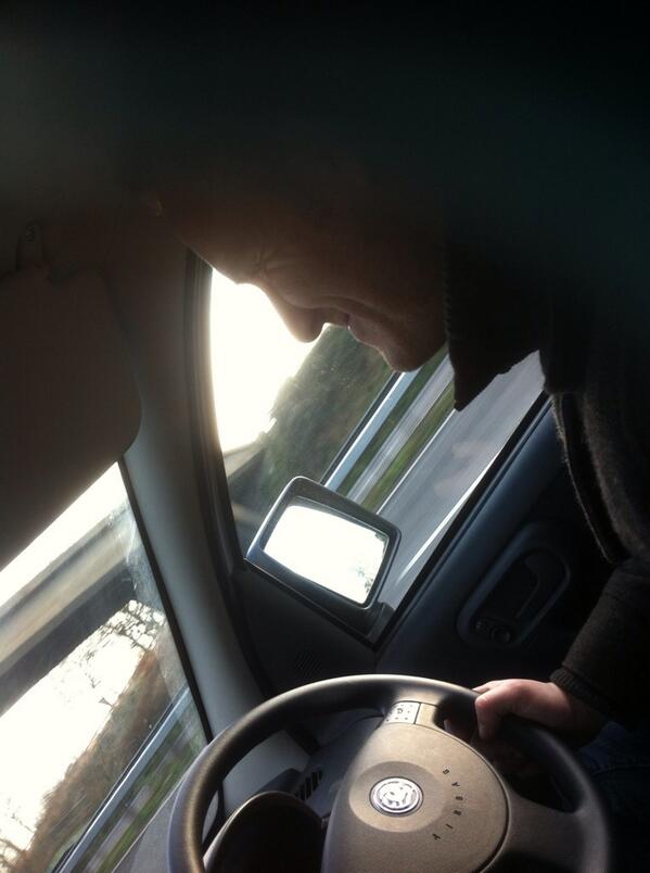 MrsSoose's tweet photo. On the way to Thatcham, via the M4 towards London. Oops. @AdPaylor @Lovely_Donkey http://t.co/2V4CX7rt2q