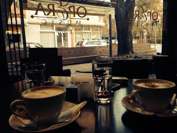 CaffeOperaMeo tweet picture