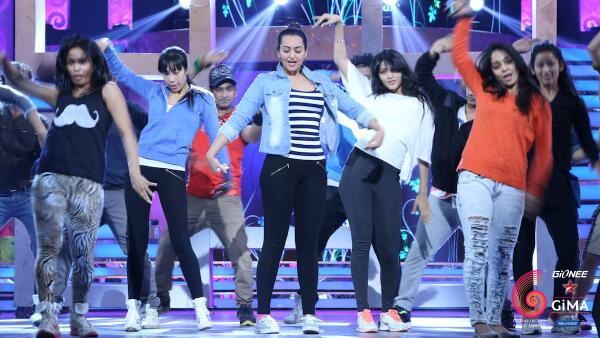 Embedded image permalink