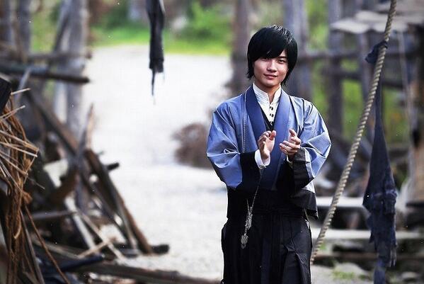 First Official Photo of KAMIKI RYUNOSUKE as SETA SOUJIRO Revealed