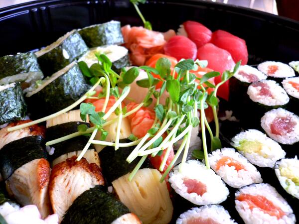 vikingu_ES's tweet photo. Quizá eres de #Madrid y te gustaría disfrutar de barra libre de Sushi + bebida para dos x 25€? http://t.co/DJzX4aDD3R http://t.co/fDbkE5XvYJ
