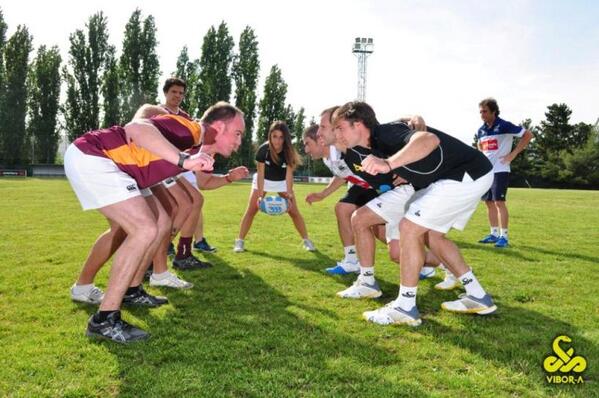 viborapadel's tweet photo. PADEL vs RUGBY #PureInstinct  @CanterburyEsp @padel20 @Contra_Pared @canterburyNZ @estoespadel @Padelgood @ferugby http://t.co/Ihqb9w1tzL