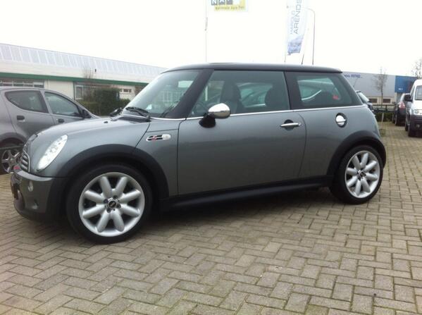 HaroldArendsen's tweet photo. Nieuw binnen. Mini cooper S. 2004 alle opties 59000 km. Autobedrijf@HaroldArendsen. http://t.co/zghj4PiETq