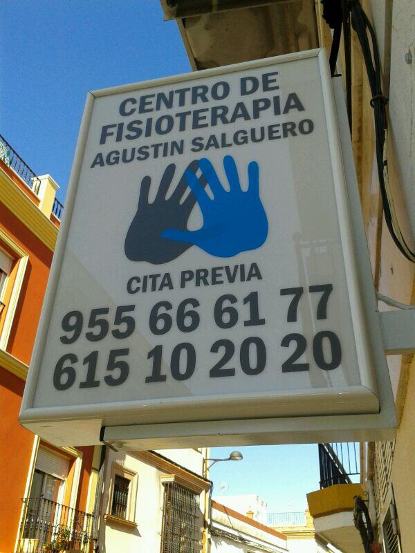 ASFisioterapia's tweet photo. Estamos en la calle Canónigo nº 23 (local) Pasaje Los del Río Dos Hermanas (Sevilla) http://t.co/LcTV0IKlLt