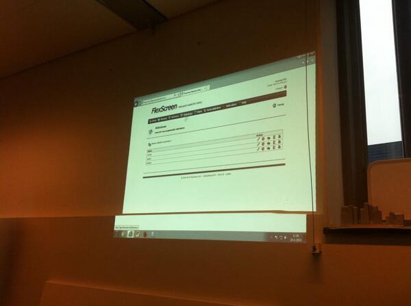 neleiden's tweet photo. net cursus gehad van @FlexScreen met @matthiassnoei en @donna in @neleiden #neleiden http://t.co/IaRvfR10ND