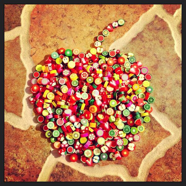 LizzleTrix's tweet image. 🍎🍏🍊🍋🍒🍇🍉🍓🍍 #lizzletrix #lizzlelove #fruity #armcandy #armswag #fashion #jewellery #bloggers #bracelets #funky #kitsch