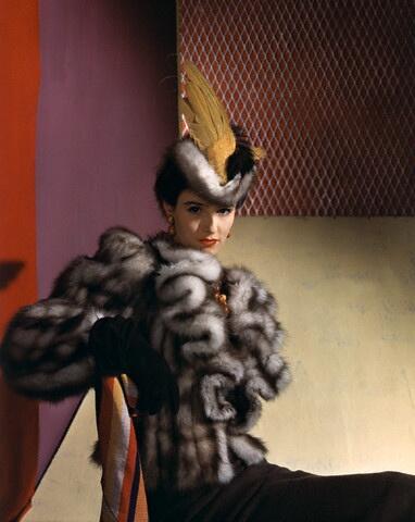 VanessaRosales_'s tweet photo. #MujeresdeModa diferentes: la dama social neoyorquina Babe Paley - http://t.co/PbNGMKsxRU
