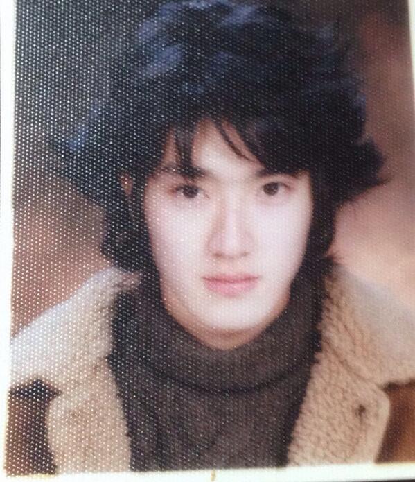 siwonchoi's tweet image. #Happy10thAnniversaryTheSiwonest 

hahaha :^)