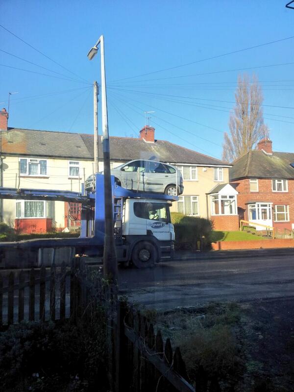 deanroberts14's tweet photo. bye.bye car http://t.co/D5rpa6js7G