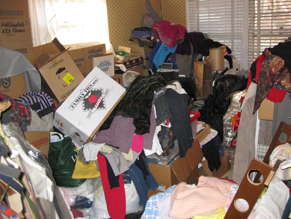 Time to do a little cleaning.. Happy Monday