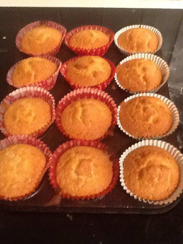 aneurinfan2013's tweet photo. Cupcakes stage 1 http://t.co/KKlPKWZ6JX
