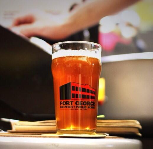 coavacoffee's tweet photo. Monday is the best day to daydream about fine drinks. #javathehop #coffeeplusbeer http://t.co/KsDDdLvHlS