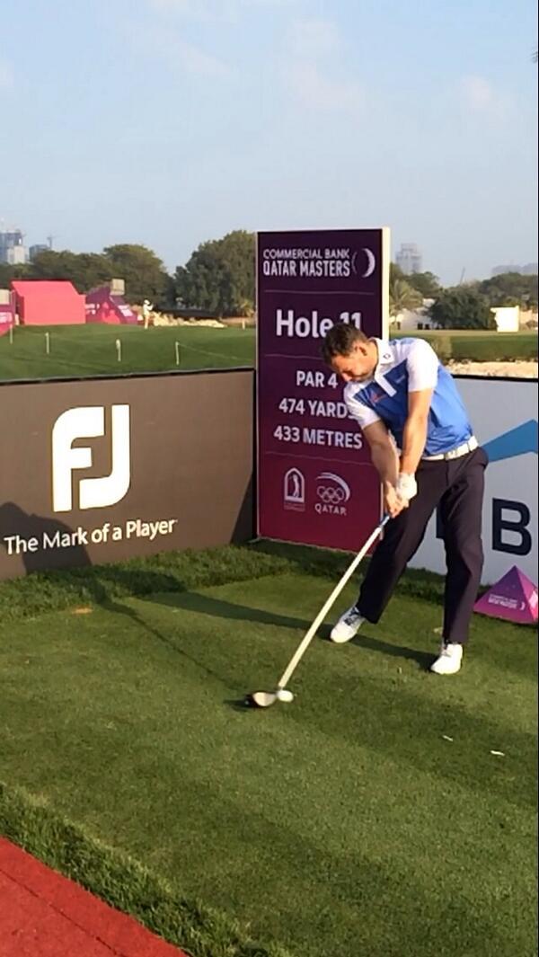 FootJoyEurope's tweet photo. FJ ambassador Paul Waring testing the stability of his new D.N.A. shoes. Feedback was the shoes were great. http://t.co/40sdpuzzma