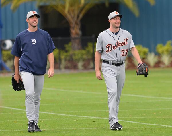 tigers's tweet photo. Pitchers and Catchers: 24 days http://t.co/CnZPNUow5i