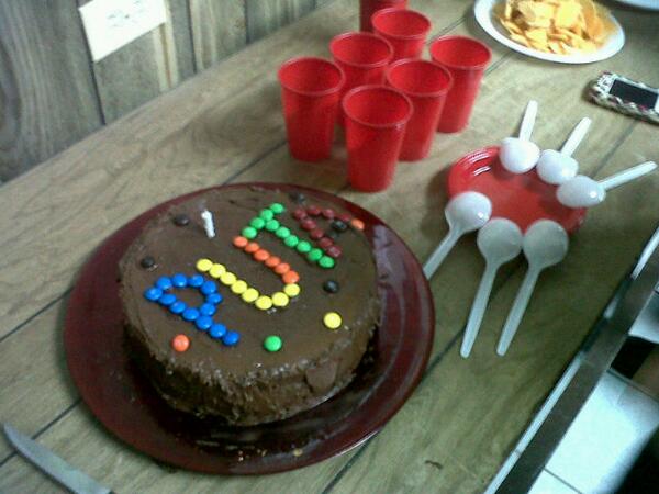 talamanteCarlos's tweet photo. HBD Lorenita :3 @LorenaEspinosaM http://t.co/cw5ashwtbl