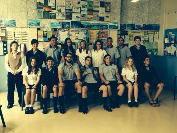 izzy_dagg's tweet photo. “@CoryJane1080: Class photo on our #Random_Rugby video shoot 2day
#Im_The_Cool_Kid http://t.co/ozY8pb8GhB”is that Paul?? (PAULO)