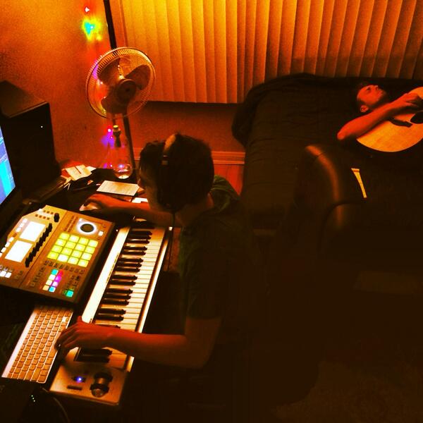 madelinefuhrman's tweet photo. Making magic with @BriceFoxMusic & @WebsMusic #WEREGOLDEN #workhardplayloud http://t.co/Nlx1nvGYh9 http://t.co/nBC7quu0Q4