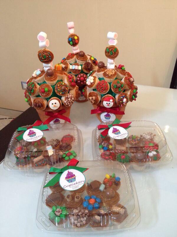 cupcakerymgta's tweet photo. Así término nuestra Navidad llena de deliciosos cupcakes en sus diferentes presentaciones http://t.co/1nCzaFvwSW