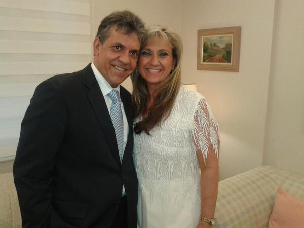 robertoalmeida's tweet photo. @marcbymarcjaco2 email: robertosilvaalmeida@gmail.com - phone: 00 +41 +55 +051 +9608-0810 http://t.co/FOfxEAclpN