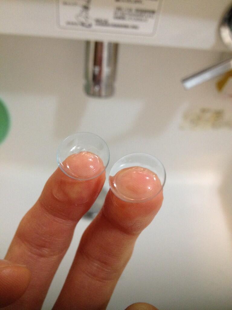 たくみ かっぴかぴに乾燥したコンタクトレンズを洗浄液に5 10分浸けたら復活した でもこれ使って平気なのかなぁ てかどっちが右でどっちが左かわかんなくなった 笑 Http T Co Xjkfcnbhbb たくみ かっぴかぴに乾燥したコンタクトレンズを洗浄液に5 10分浸けたら復活した でもこれ使って平気なのかなぁ てかどっちが右でどっちが左かわかんなくなった 笑 Http T Co Xjkfcnbhbb