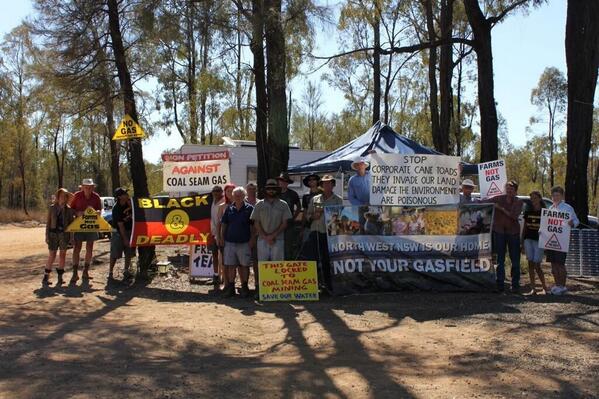 ThePilligaMouse's tweet photo. The #Pilliga Protector's Camp has moved to a new location! Find out where on our FB page: https://t.co/TpsRCl6KxK http://t.co/2ah4COMbEt