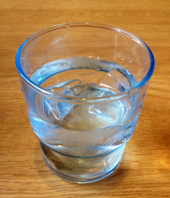 ご飯に水をかけて食べる だと 水かけご飯 の正体は