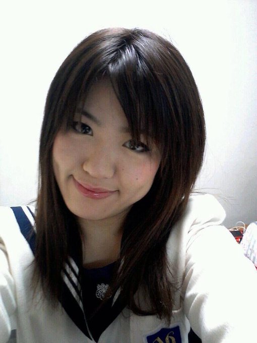 まだまだ制服が着れる（≧&nabla;≦）25歳10ヶ月（＾&omega;＾） http://t.co/OkyfOUq9t7
