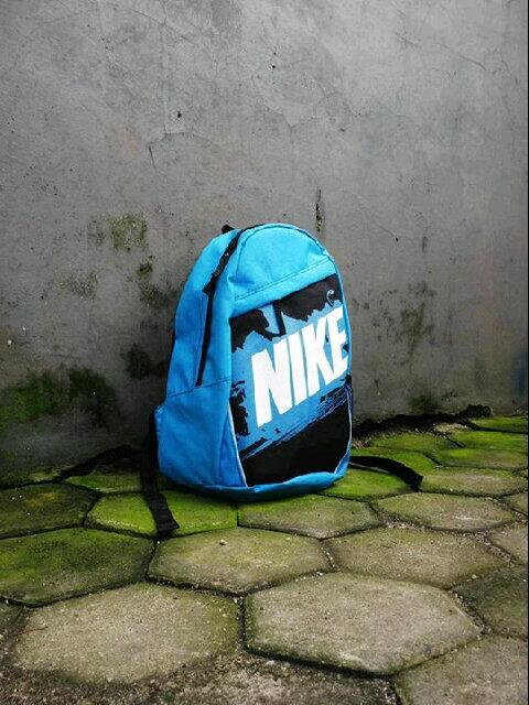 TheNextStore's tweet photo. Tas ransel Nike |IDR: 125.000 | Minat? Order:  2207BA73 ,sms : 08999210875 http://t.co/vvtuS3tPIB