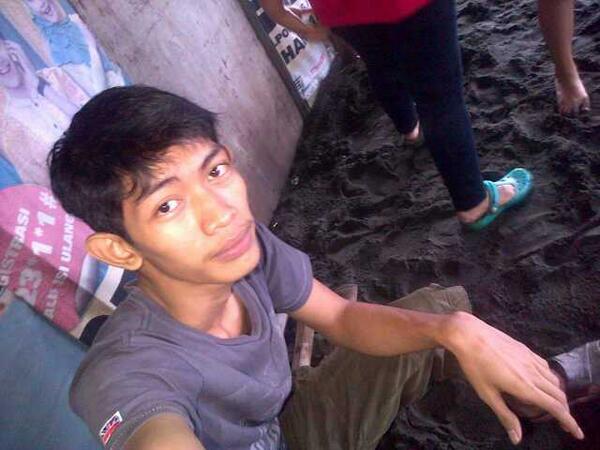 AlAnggoro tweet picture