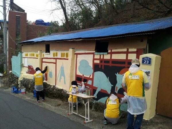 신천지 부산야고보지파 마산교회 "아직 끝나지 않은 담벼락 이야기"
cafe.naver.com/scjschool/1643…