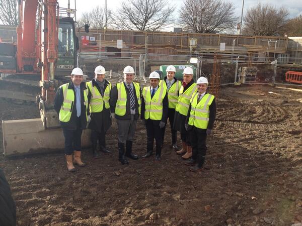 _RockyGill's tweet image. New £13m Barking leisure centre with pool opening 2014! Nothing temporary here @RedbridgeLive! #Solidbuild #WhoAreYa